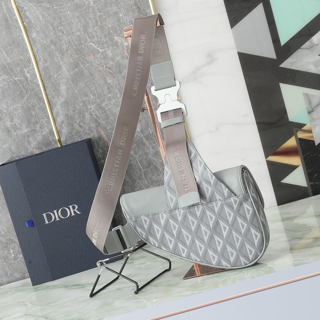 SACOCHE SADDLE DIOR DIAMOND GRIS