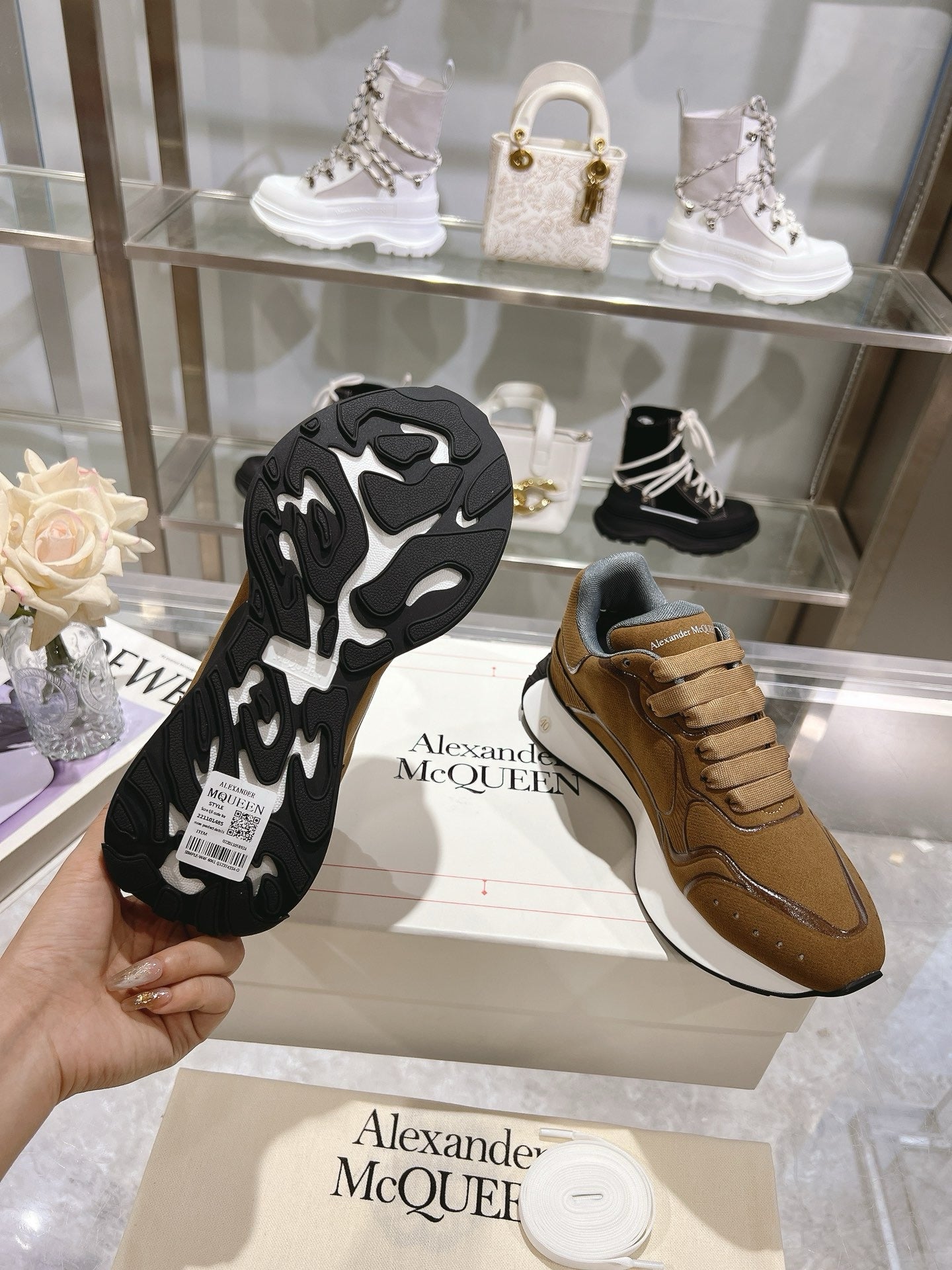 SNEAKERS ALEXANDER MCQUEEN SPRINT MARRON 3D