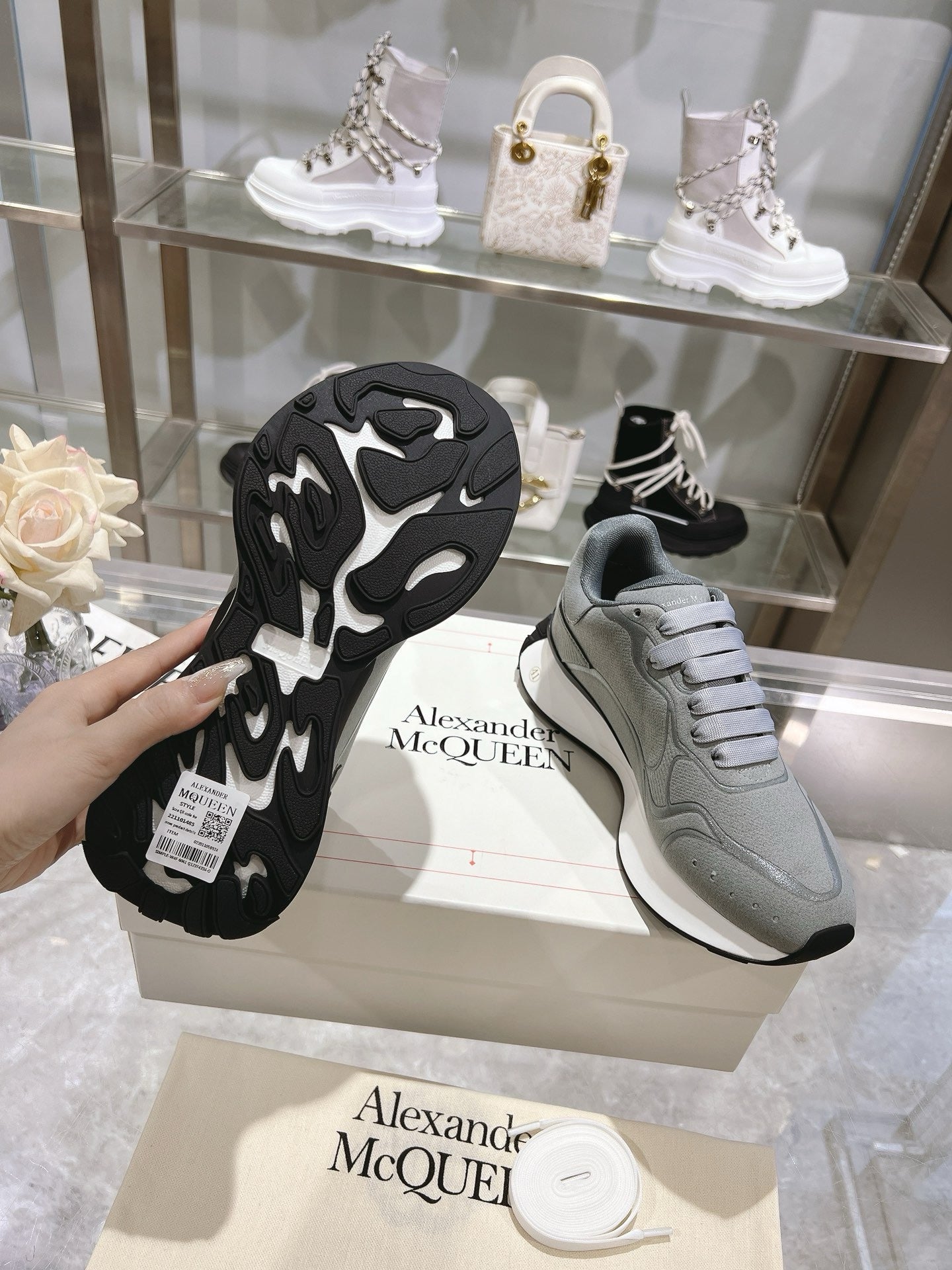 SNEAKERS ALEXANDER MCQUEEN SPRINT GRIS 3D