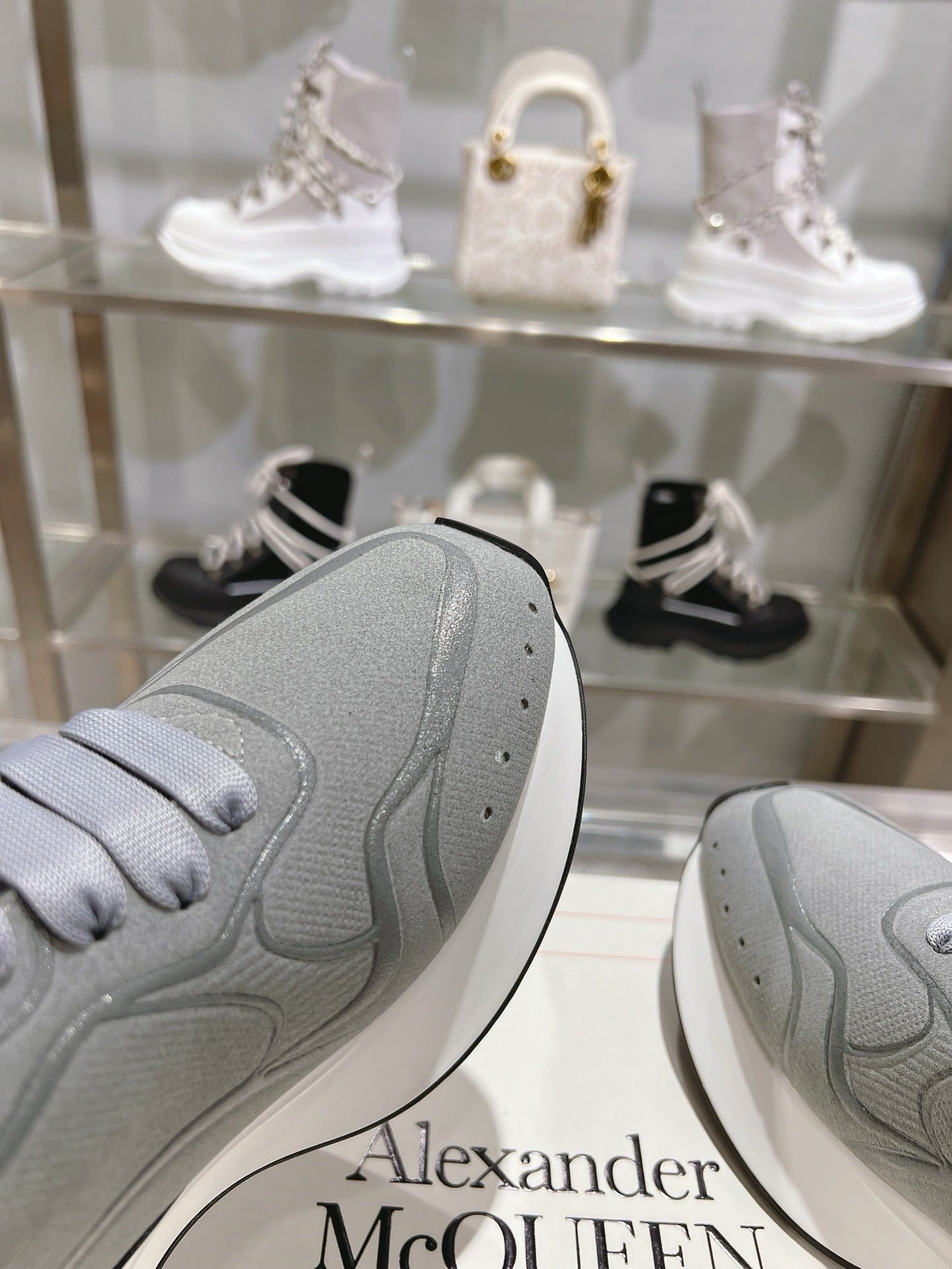 SNEAKERS ALEXANDER MCQUEEN SPRINT GRIS 3D