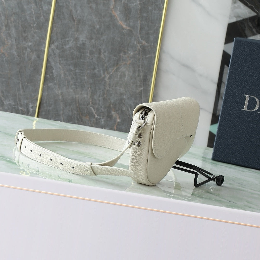 SACOCHE SADDLE DIOR MINI CRÈME