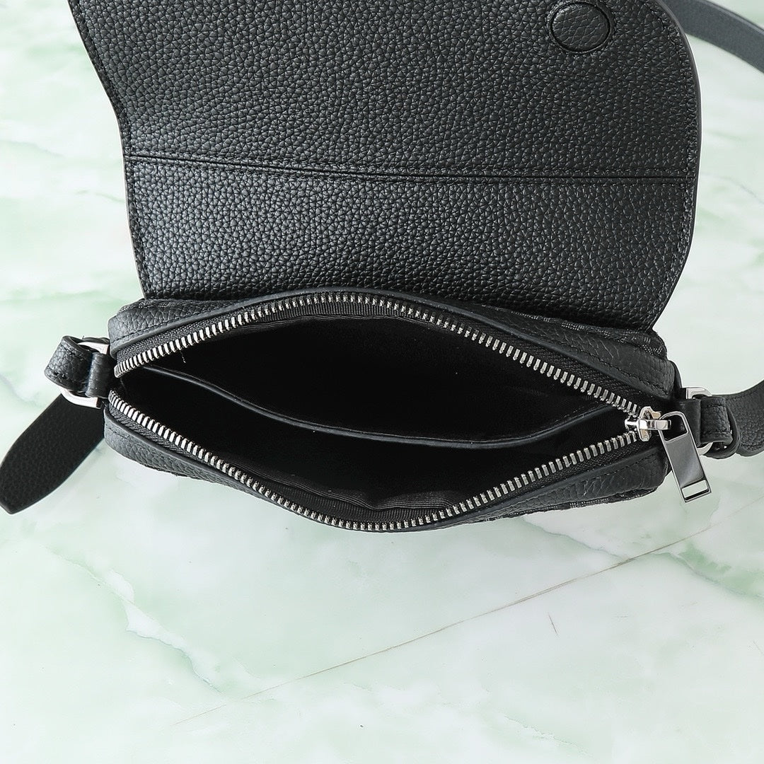 SACOCHE SADDLE DIOR MINI OBLIQUE NOIR