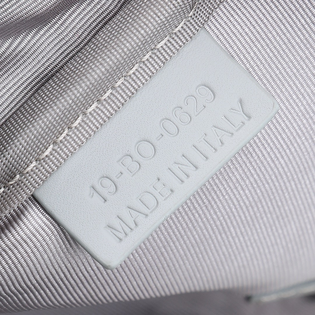 TROUSSE DIOR DIAMOND