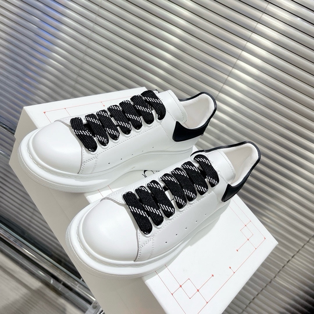 SNEAKERS ALEXANDER MCQUEEN BLANC NOIR
