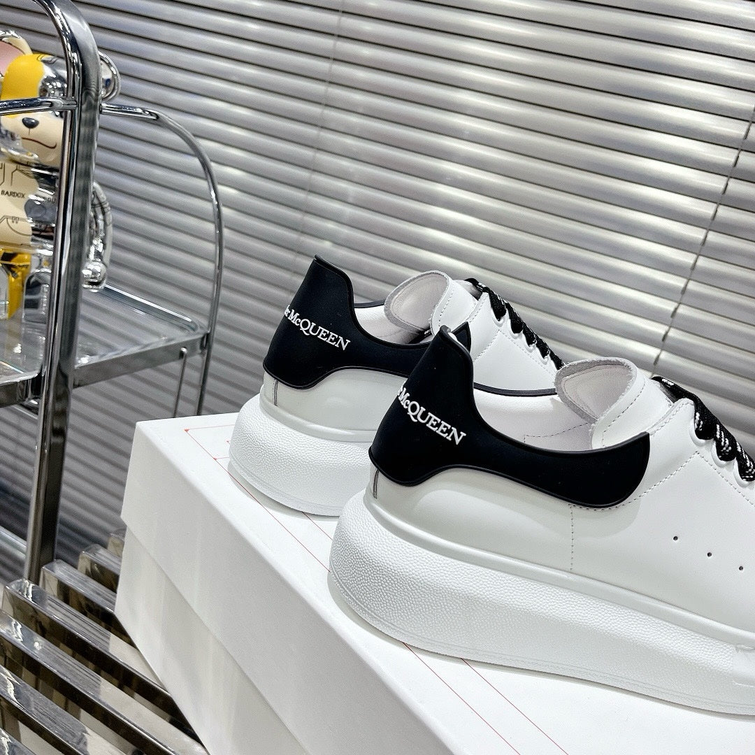 SNEAKERS ALEXANDER MCQUEEN BLANC NOIR