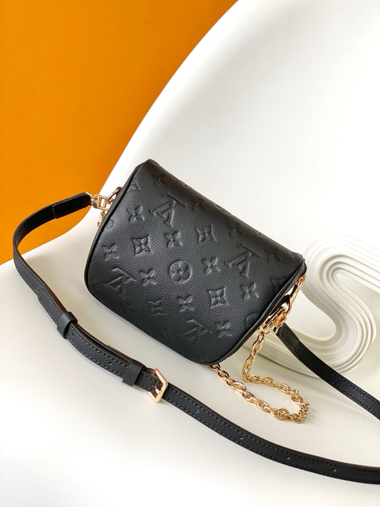 Sac Louis Vuitton Bumbag Noir