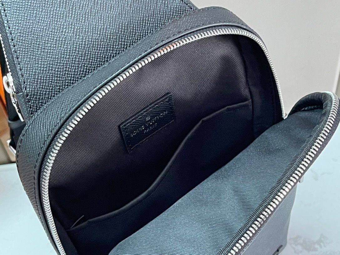 SACOCHE LOUIS VUITTON ÉPAULE