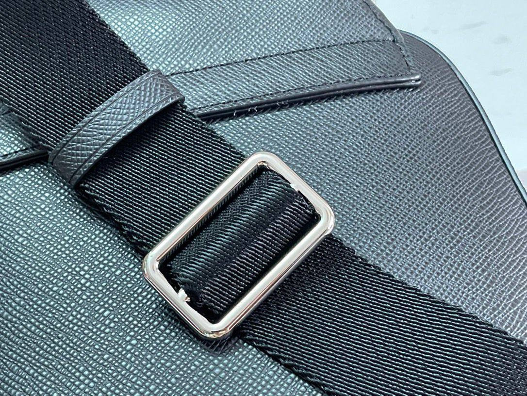 SACOCHE LOUIS VUITTON ÉPAULE