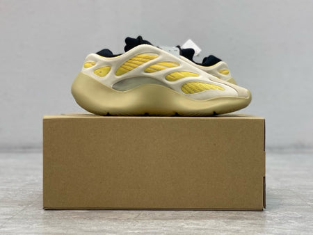 SNEAKERS ADIDAS YEEZY 700 V3 AZAEL