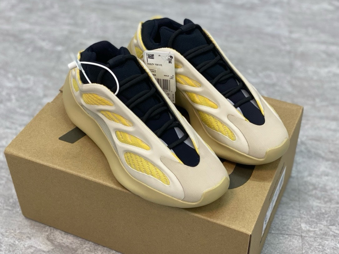 SNEAKERS ADIDAS YEEZY 700 V3 AZAEL