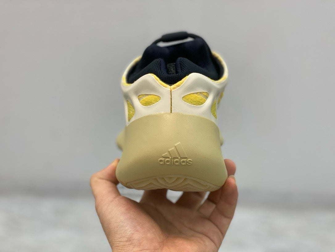 SNEAKERS ADIDAS YEEZY 700 V3 AZAEL