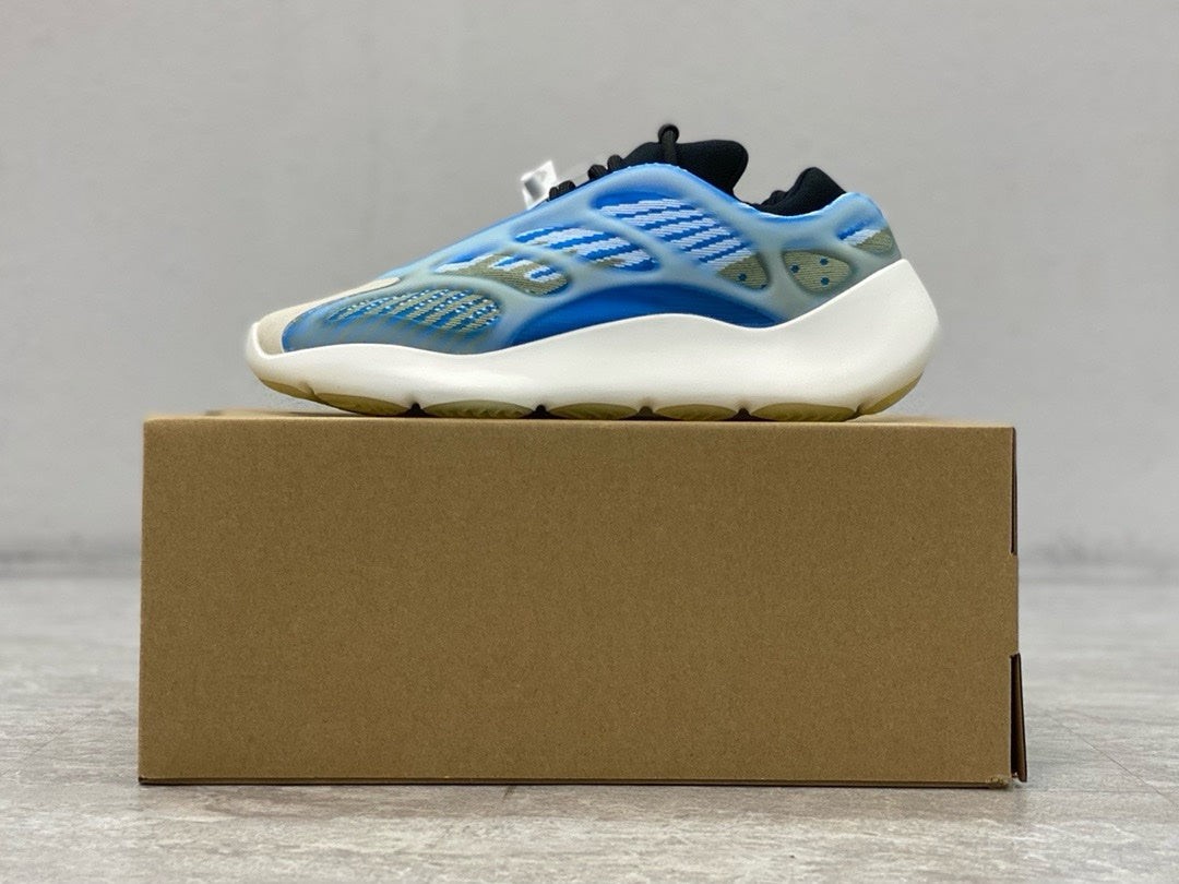 SNEAKERS ADIDAS YEEZY 700 V3 AZAEL