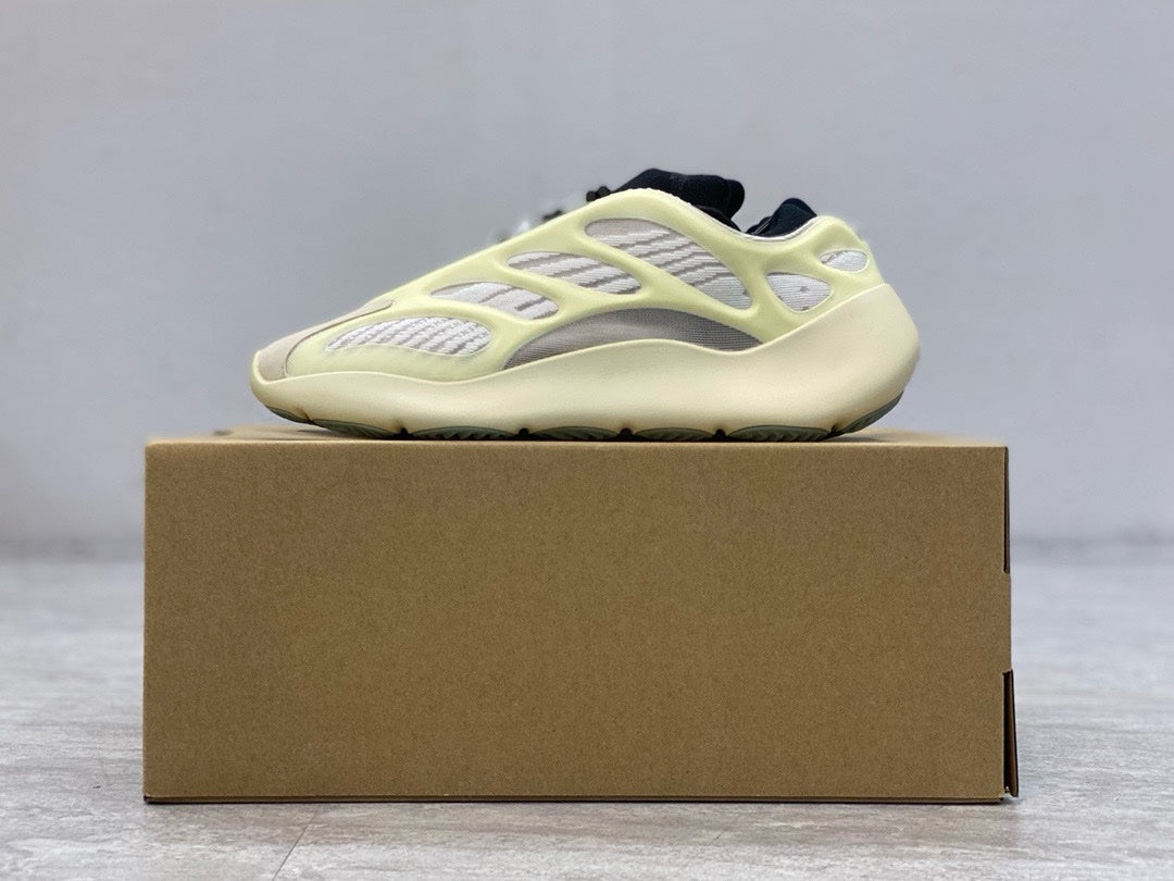 SNEAKERS ADIDAS YEEZY 700 V3 AZAEL