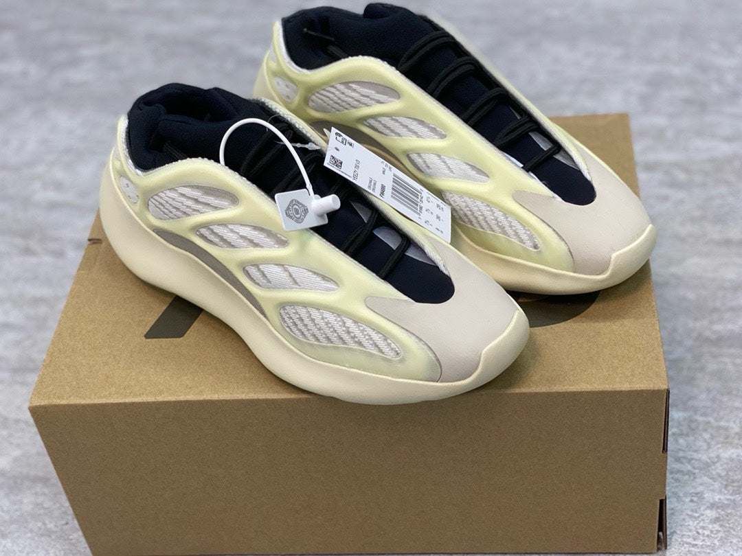 SNEAKERS ADIDAS YEEZY 700 V3 AZAEL