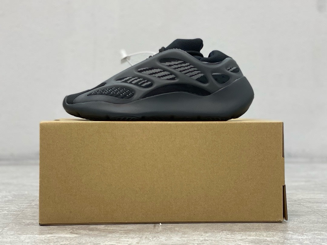 SNEAKERS ADIDAS YEEZY 700 V3 AZAEL