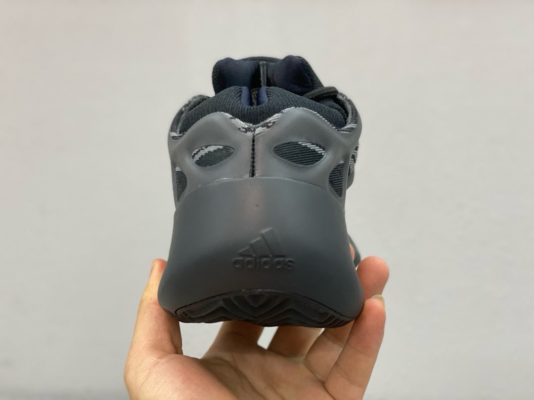 SNEAKERS ADIDAS YEEZY 700 V3 AZAEL