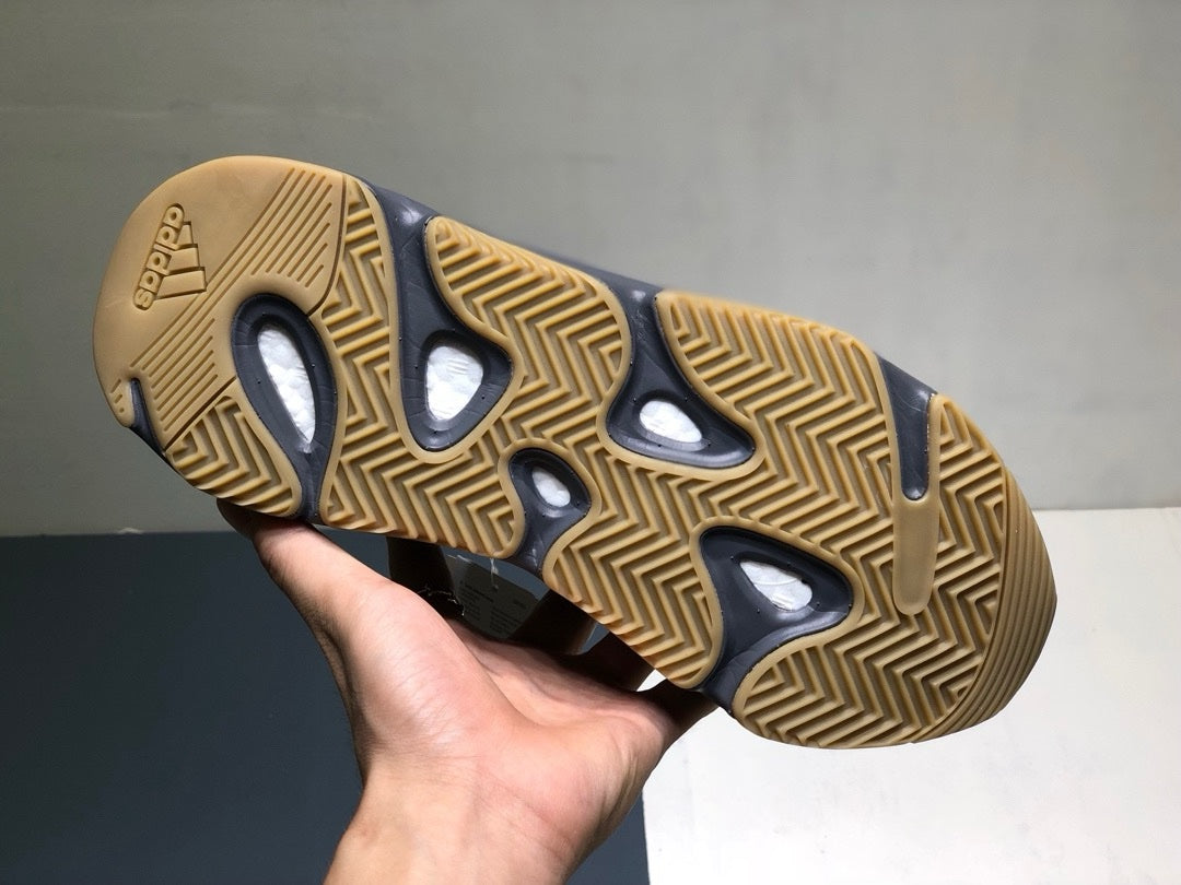 SNEAKERS ADIDAS YEEZYBOOST 700 GRIS