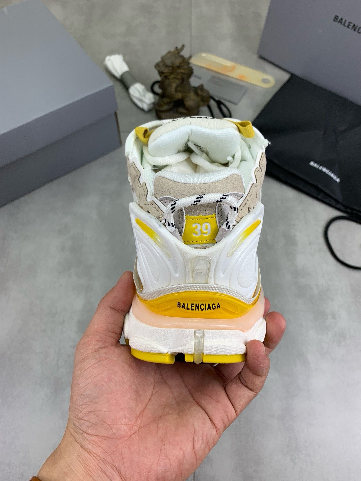 SNEAKERS BALENCIAGA RUNNER BLANC BEIGE