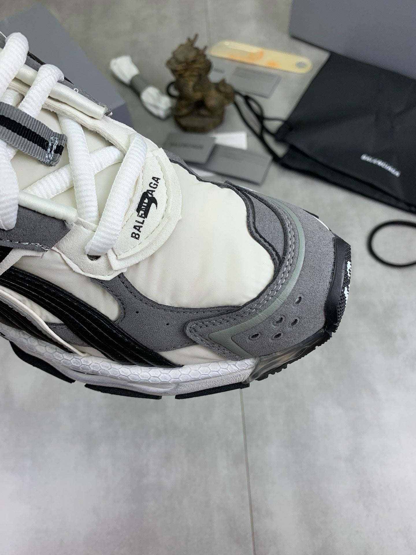 SNEAKERS BALENCIAGA RUNNER BLANC GRIS