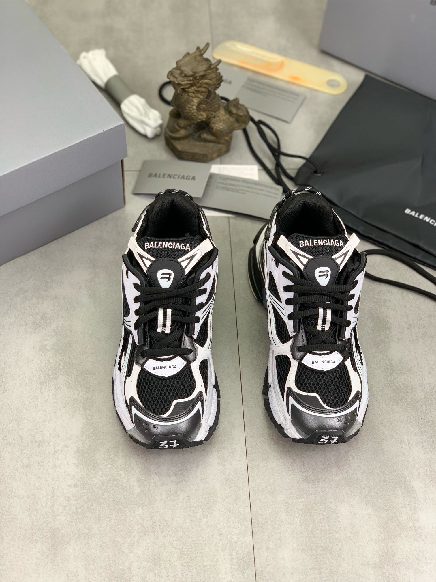 SNEAKERS BALENCIAGA RUNNER NOIR GRIS