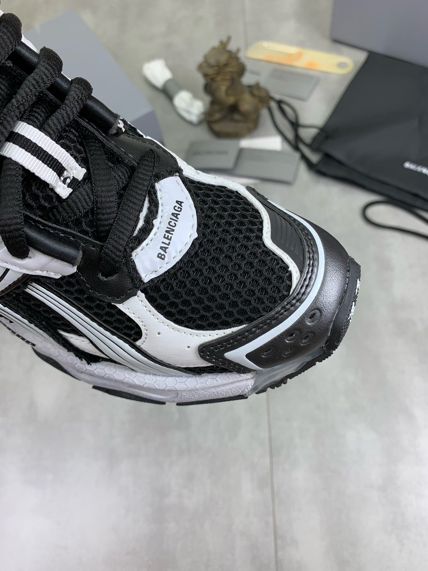 SNEAKERS BALENCIAGA RUNNER NOIR GRIS