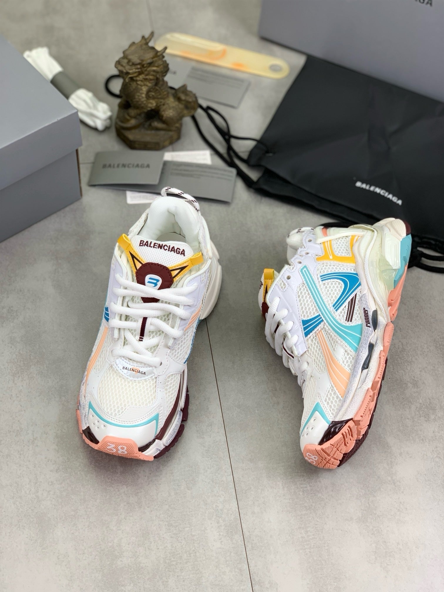 Sneakers Balenciaga Runner Blanc