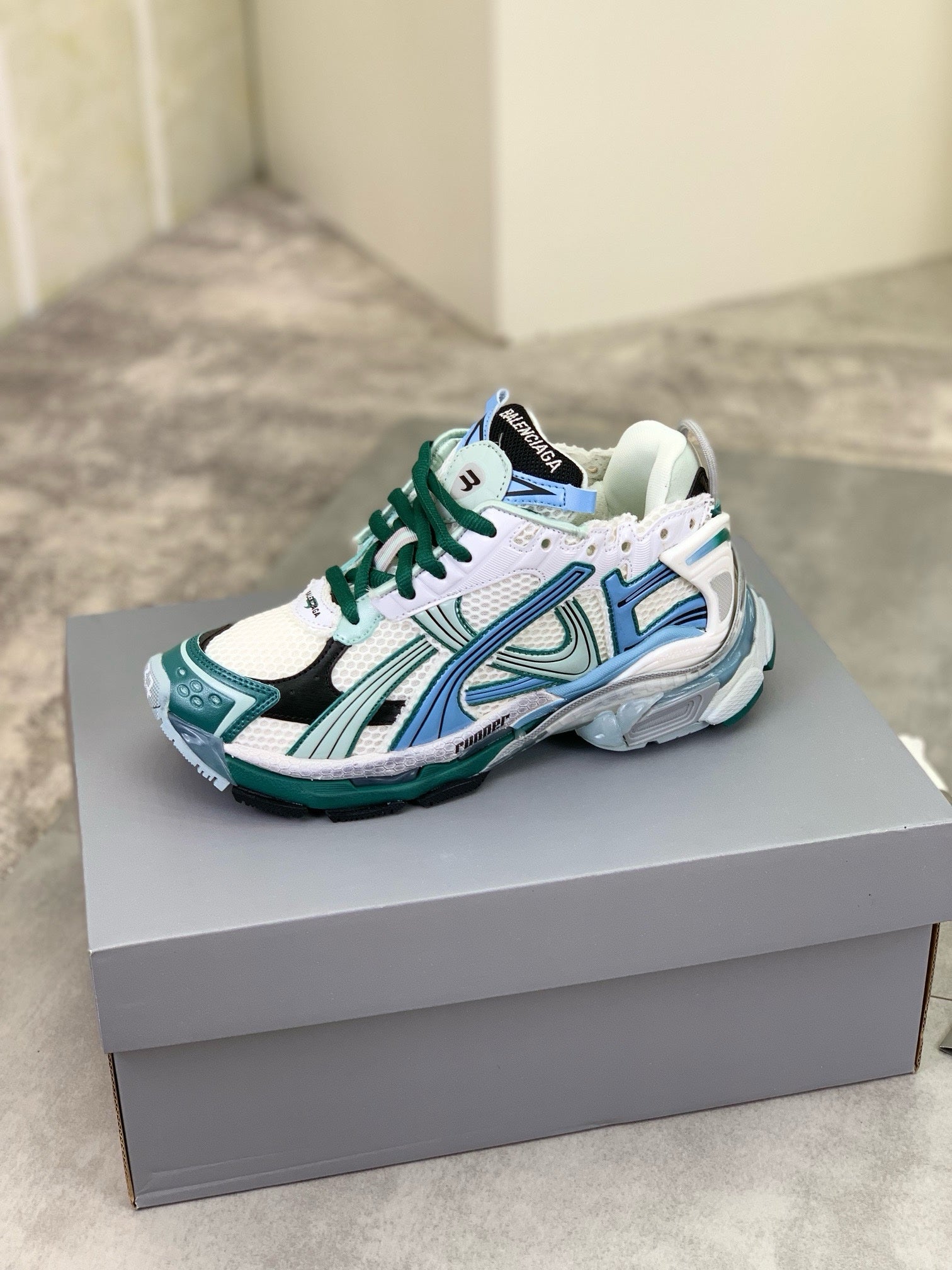 SNEAKERS BALENCIAGA RUNNER VERT