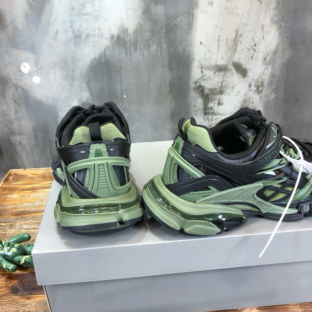 SNEAKERS BALENCIAGA TRACK 2 KAKI