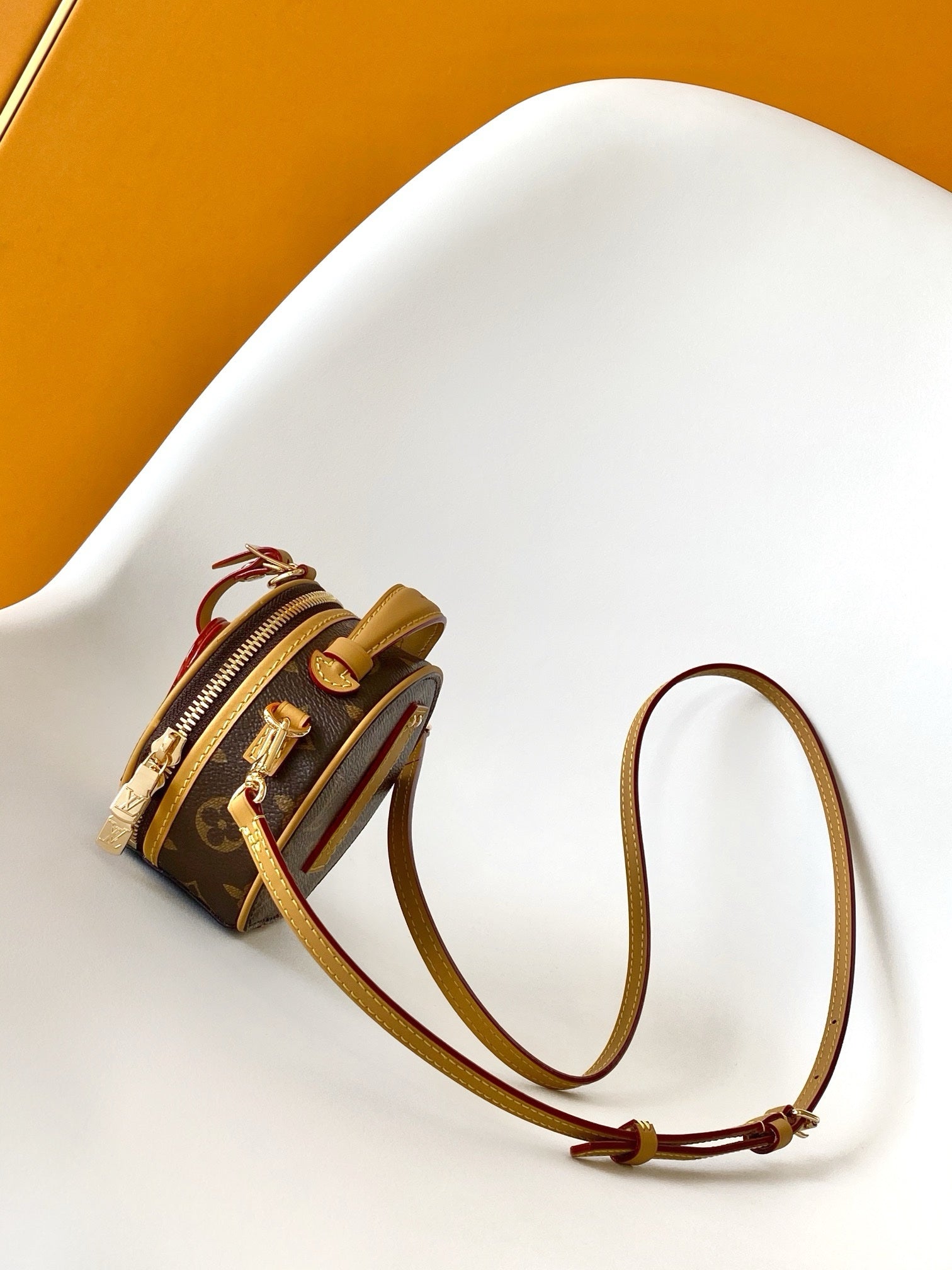 Sac Louis Vuitton Boîte