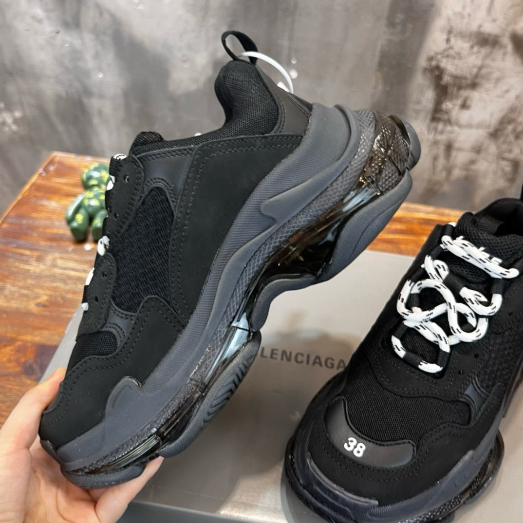 SNEAKERS BALENCIAGA TRIPLE S NOIR