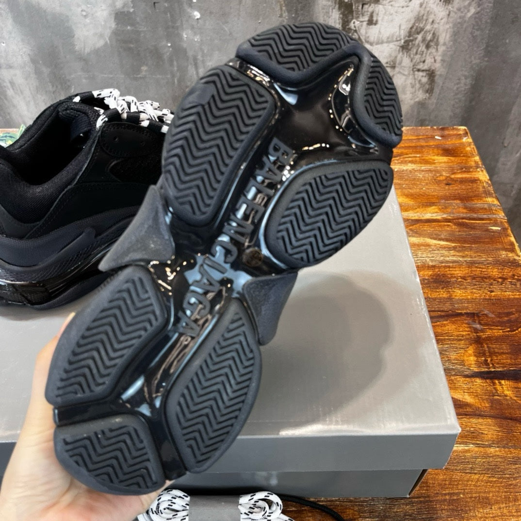 SNEAKERS BALENCIAGA TRIPLE S NOIR