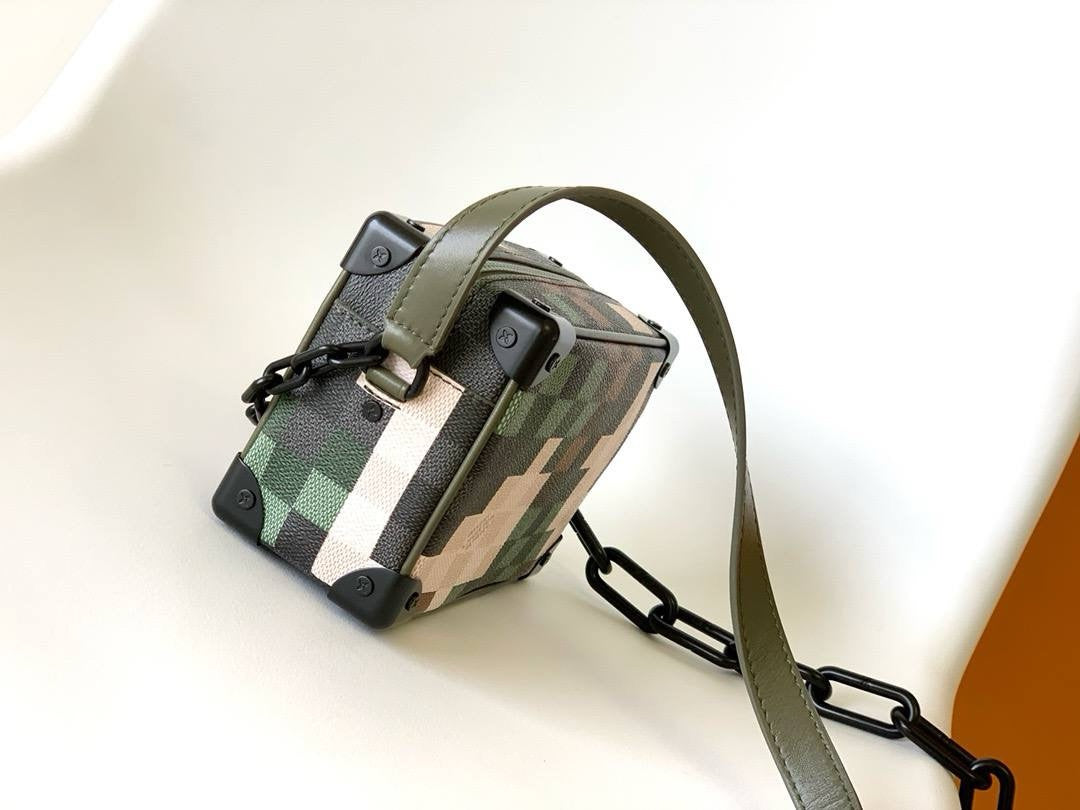 SACOCHE LOUIS VUITTON MINI SOFT TRUNK