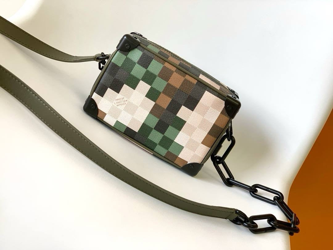 SACOCHE LOUIS VUITTON MINI SOFT TRUNK