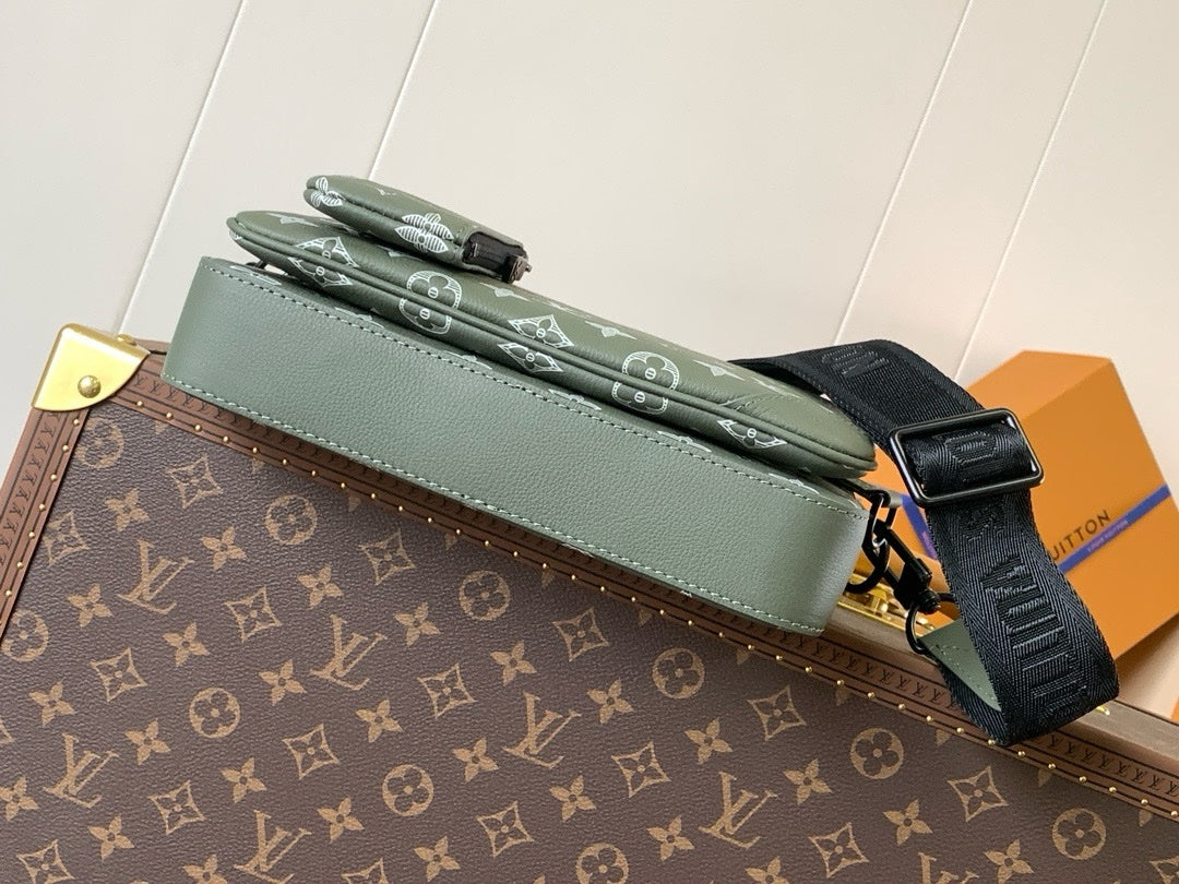 SACOCHE LOUIS VUITTON TRIO MESSENGER KAKI