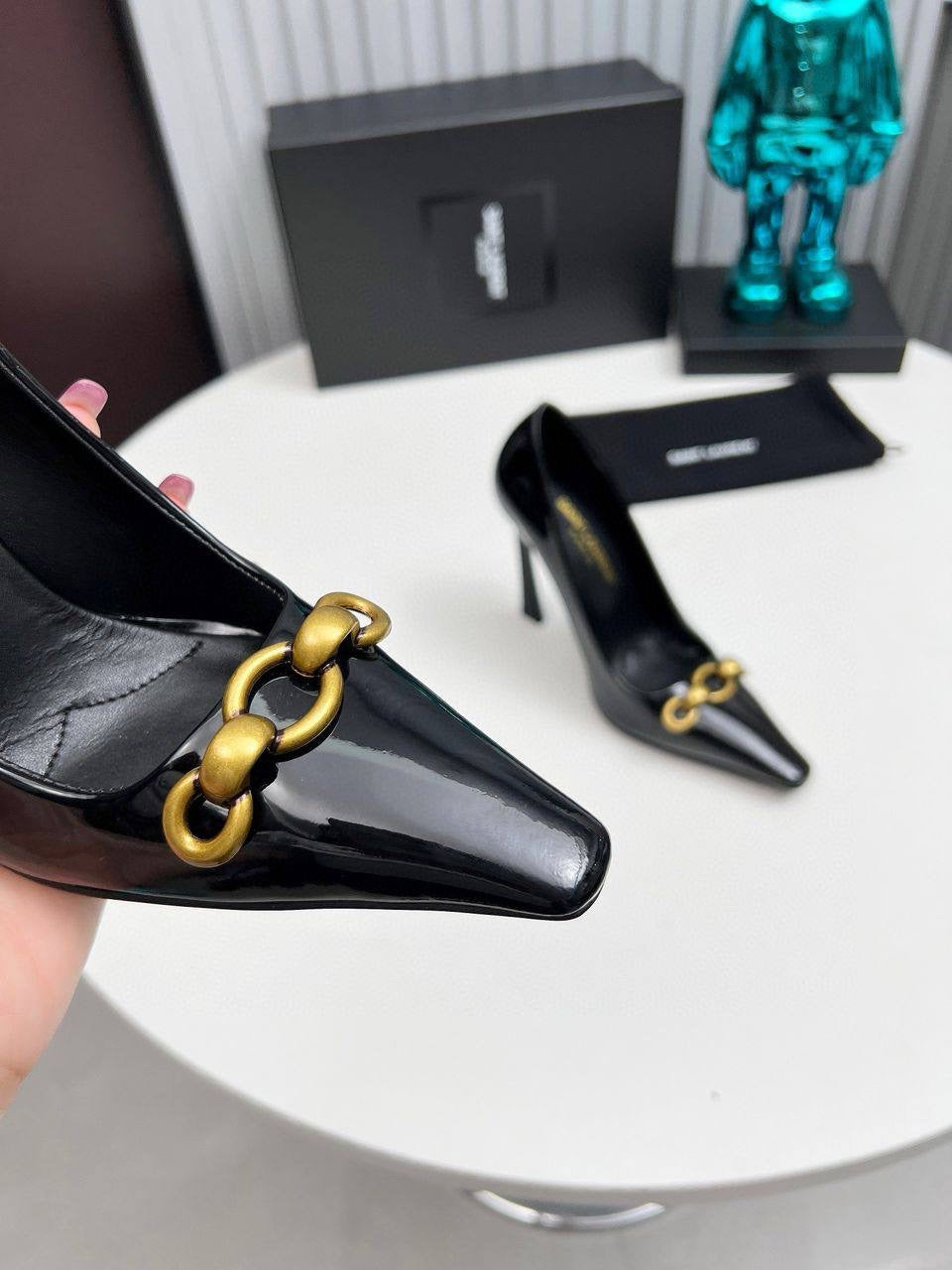 Talons Yves Saint Laurent