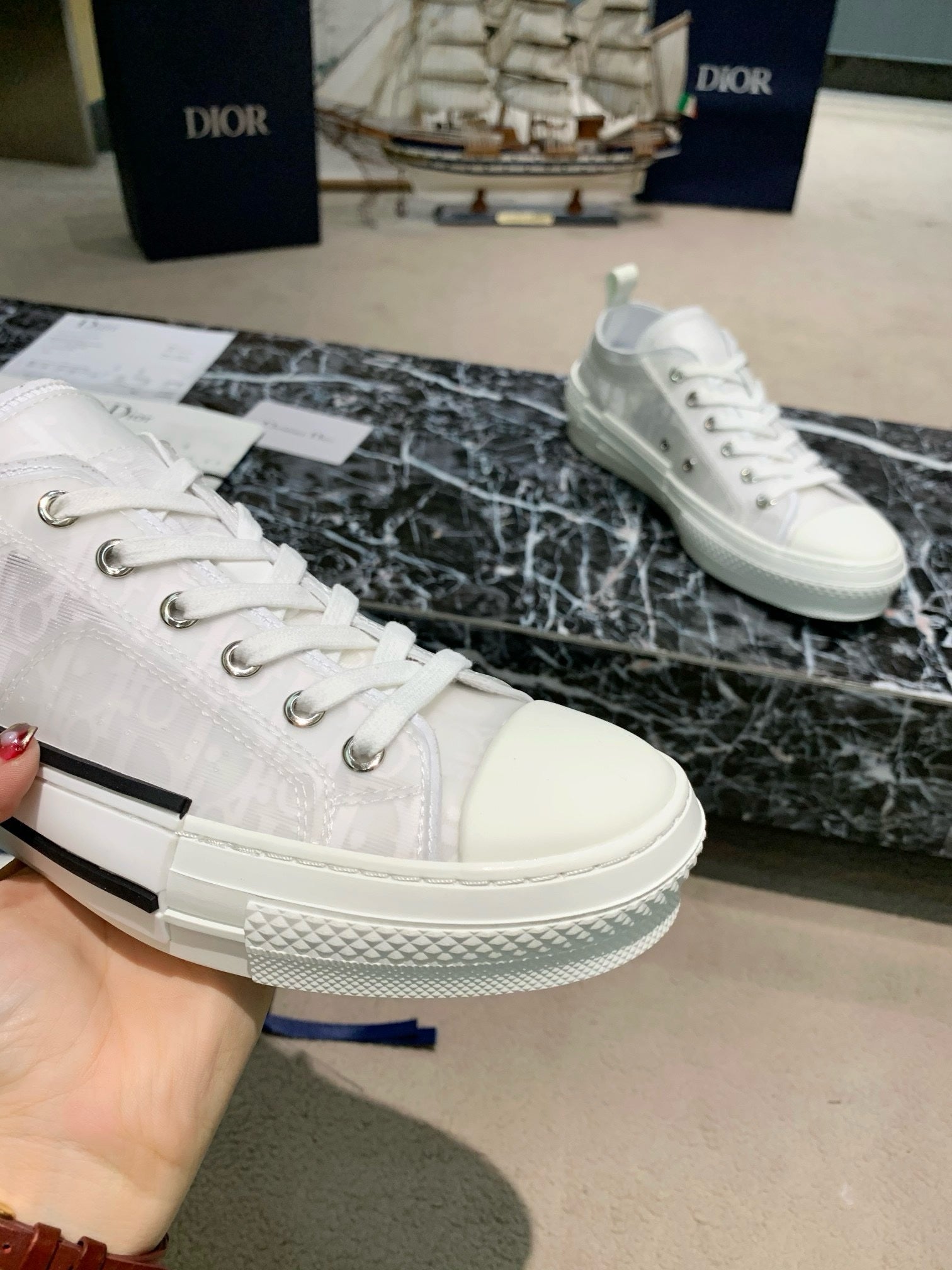 SNEAKERS DIOR B23 BASSES BLANCHES