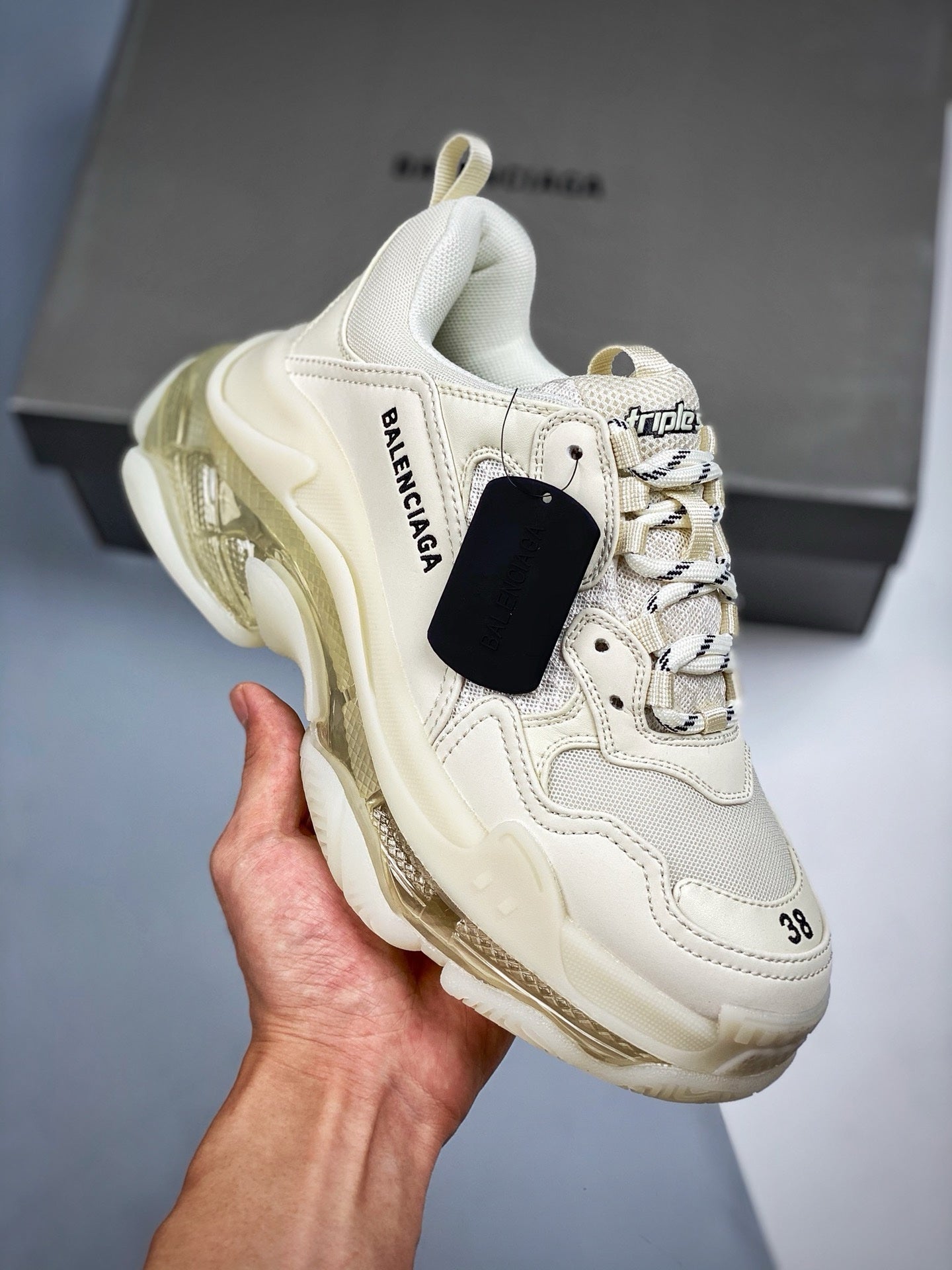 SNEAKERS BALENCIAGA TRIPLE S CRÈME
