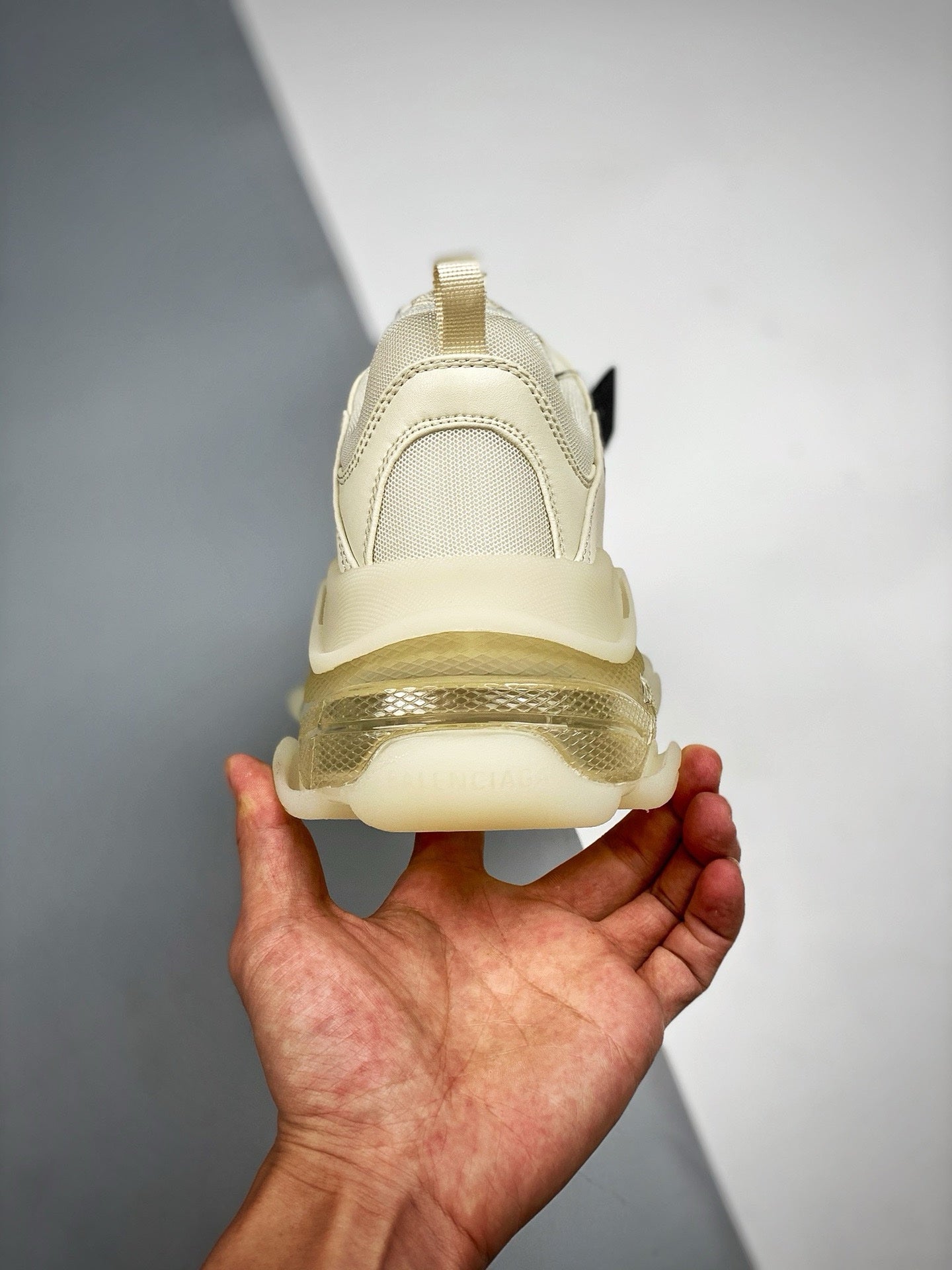 SNEAKERS BALENCIAGA TRIPLE S CRÈME