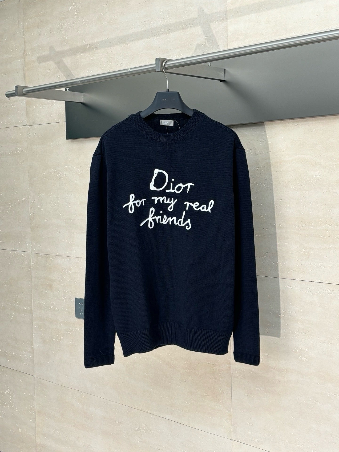 PULL DIOR REAL FRIENDS