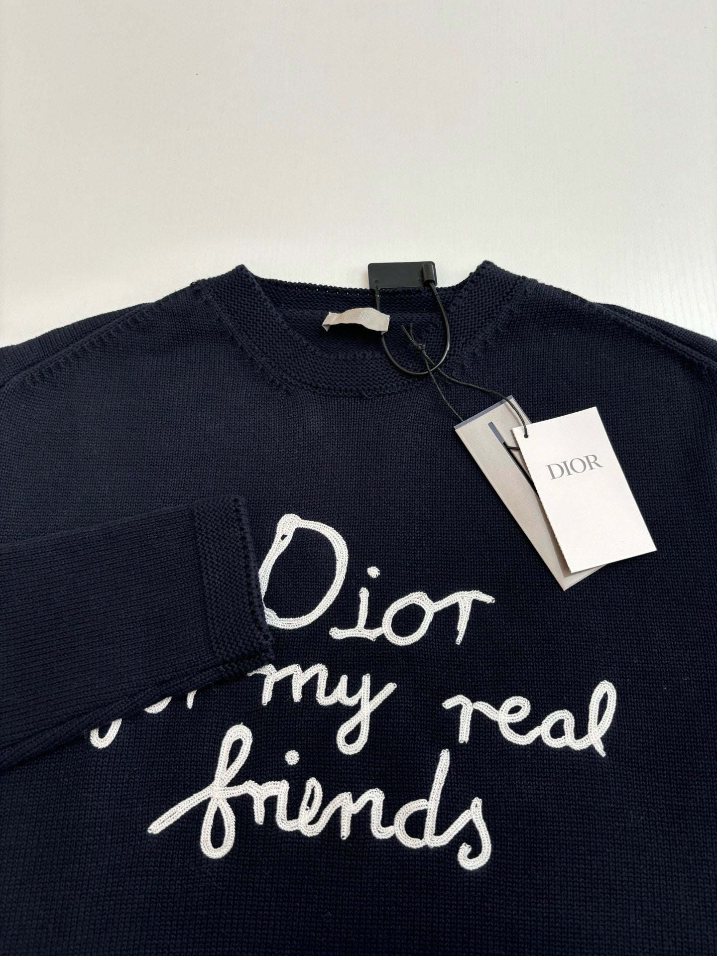 PULL DIOR REAL FRIENDS