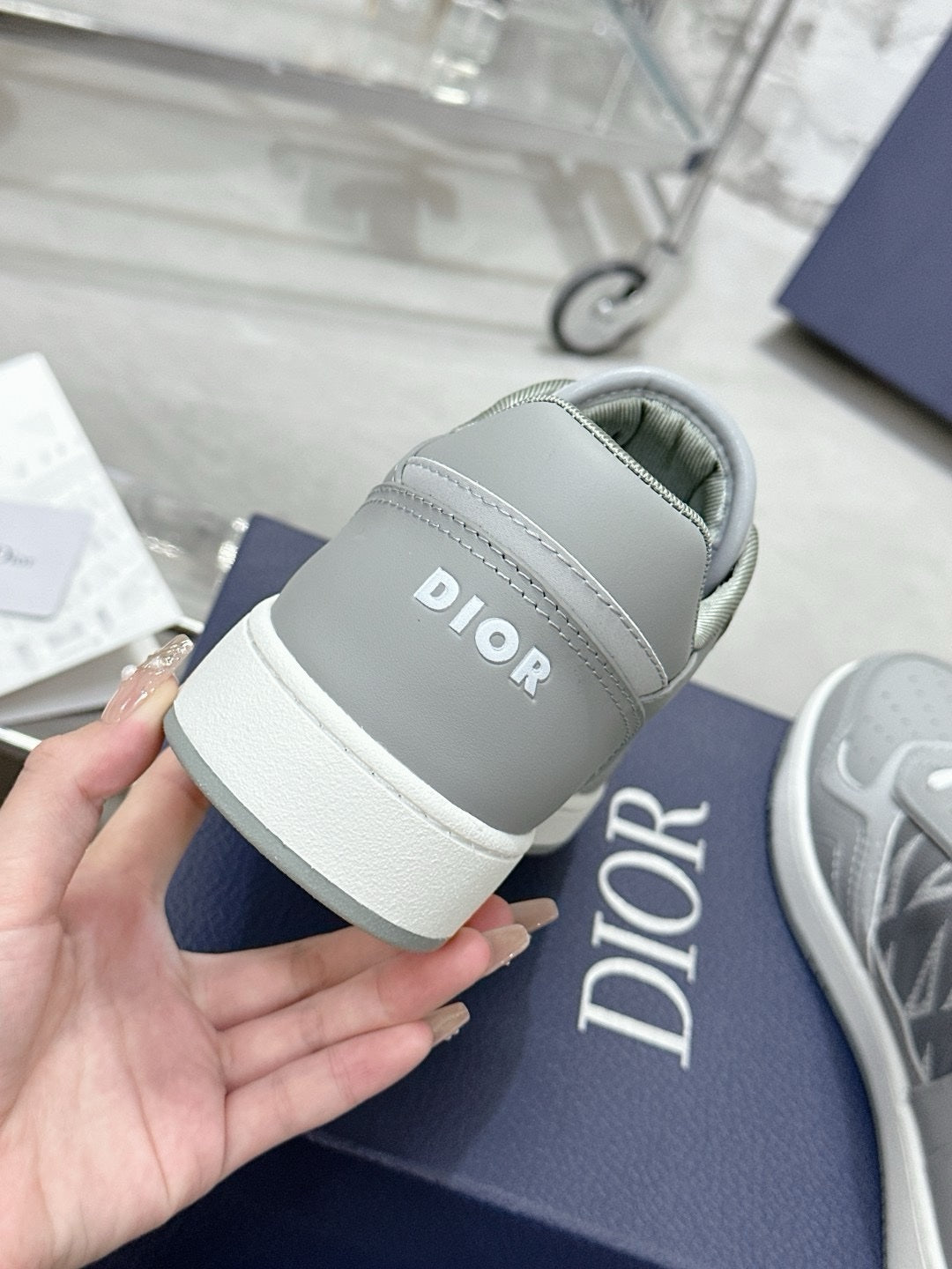 SNEAKERS DIOR B27 GRIS DIAMOND
