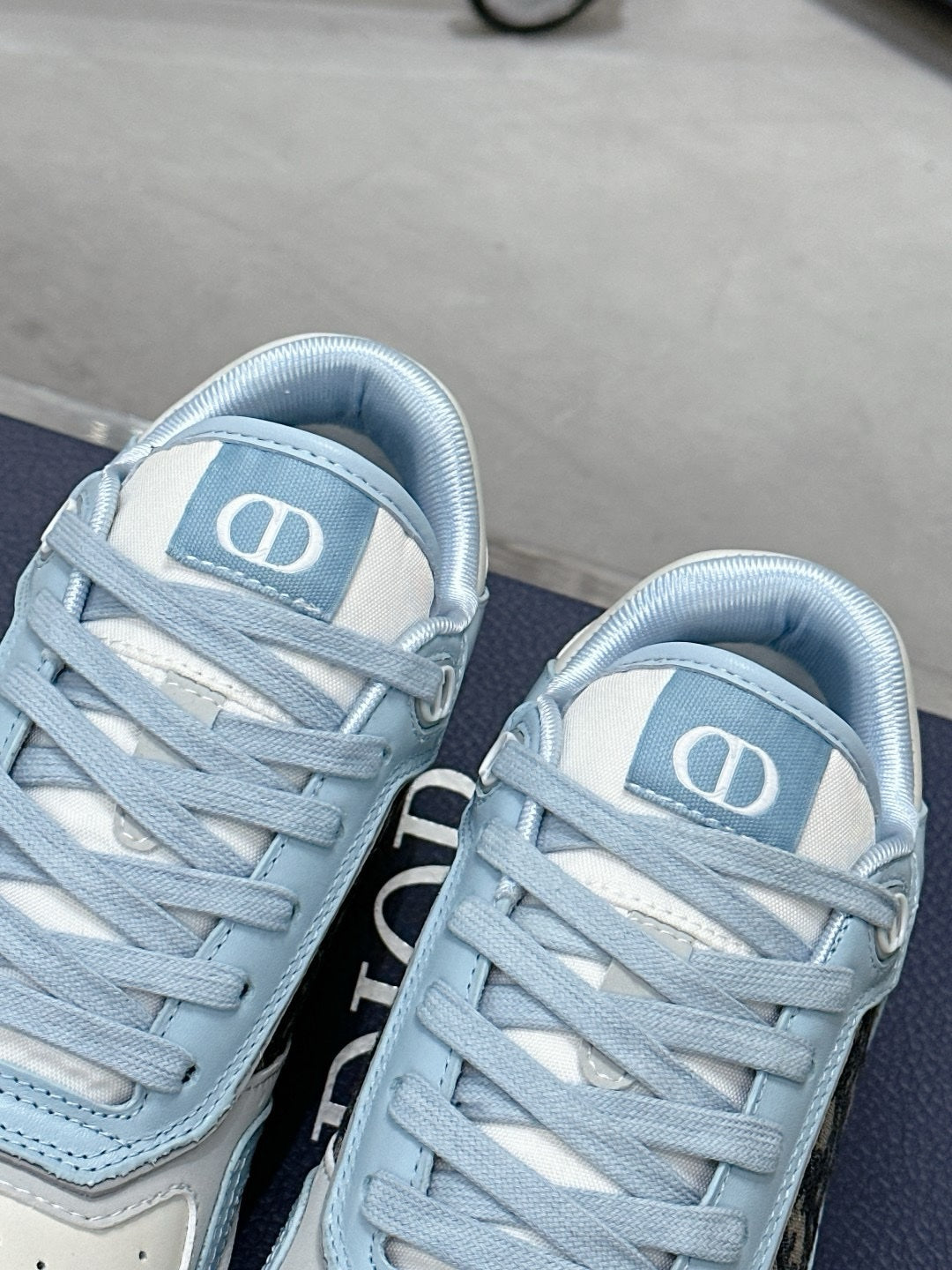SNEAKERS DIOR B27 BLEU CIEL
