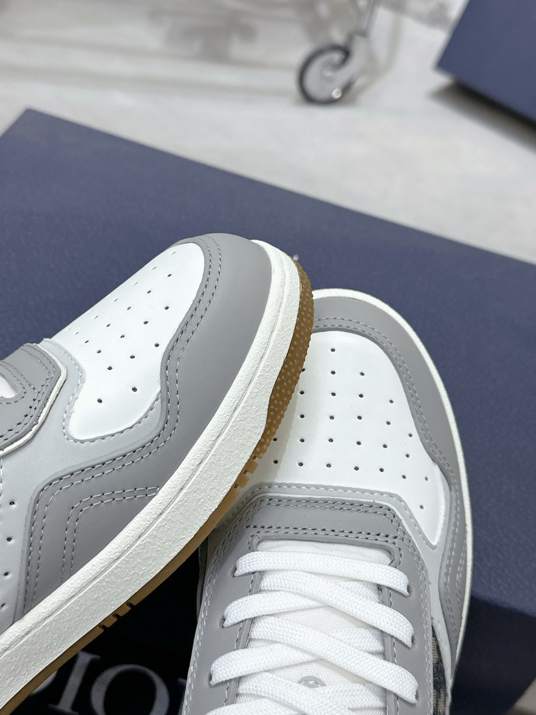 SNEAKERS DIOR B27 GRIS