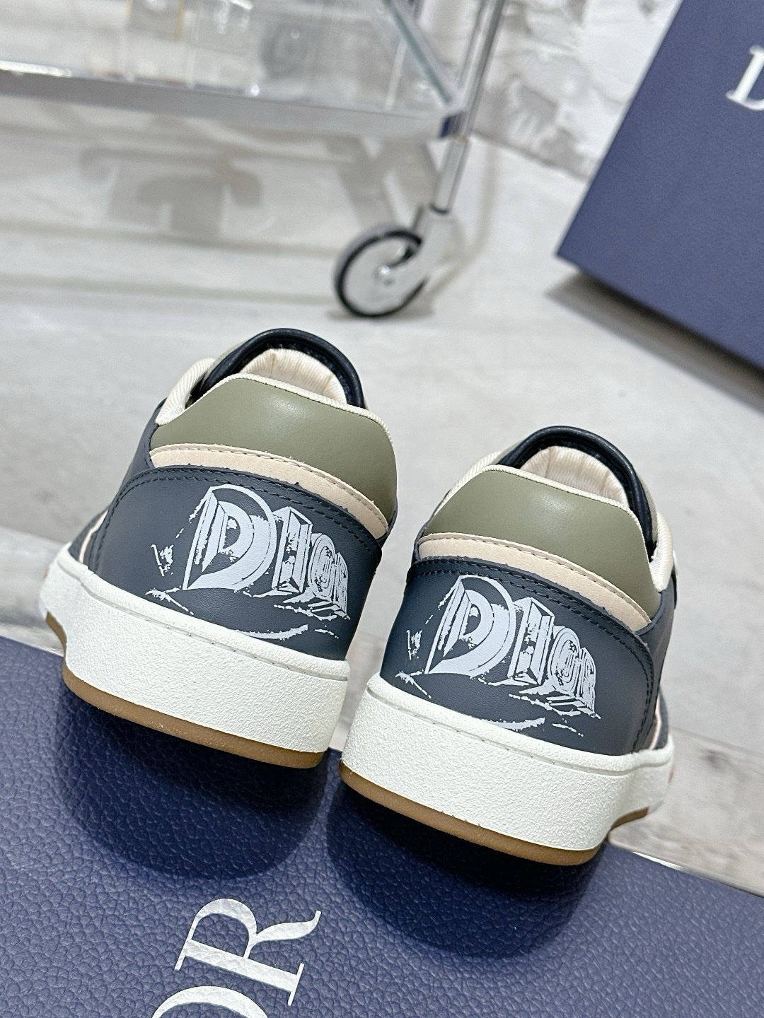 SNEAKERS DIOR B27 KAKI