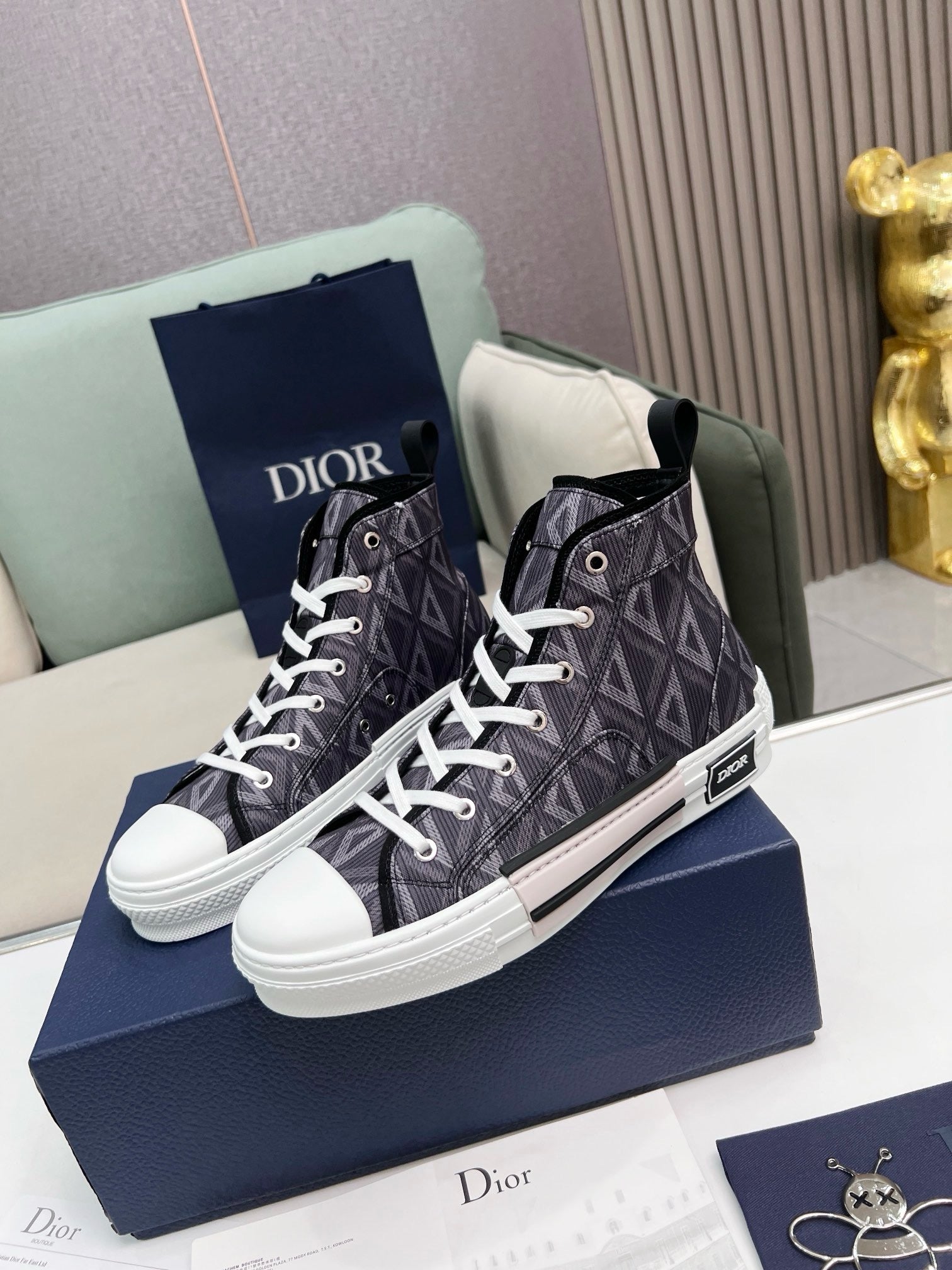 SNEAKERS DIOR B23 GRIS FONCÉ DIAMOND