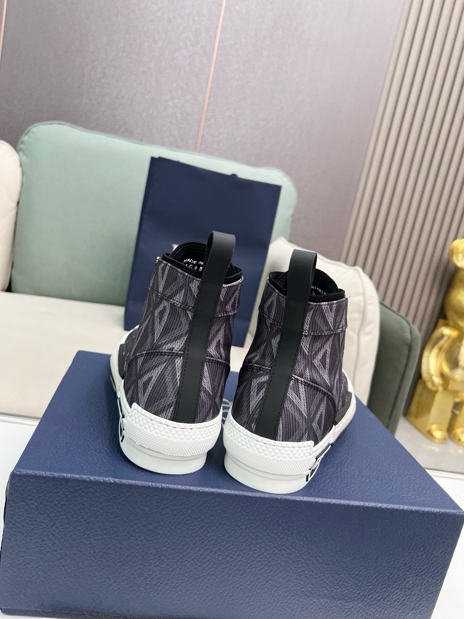 SNEAKERS DIOR B23 GRIS FONCÉ DIAMOND