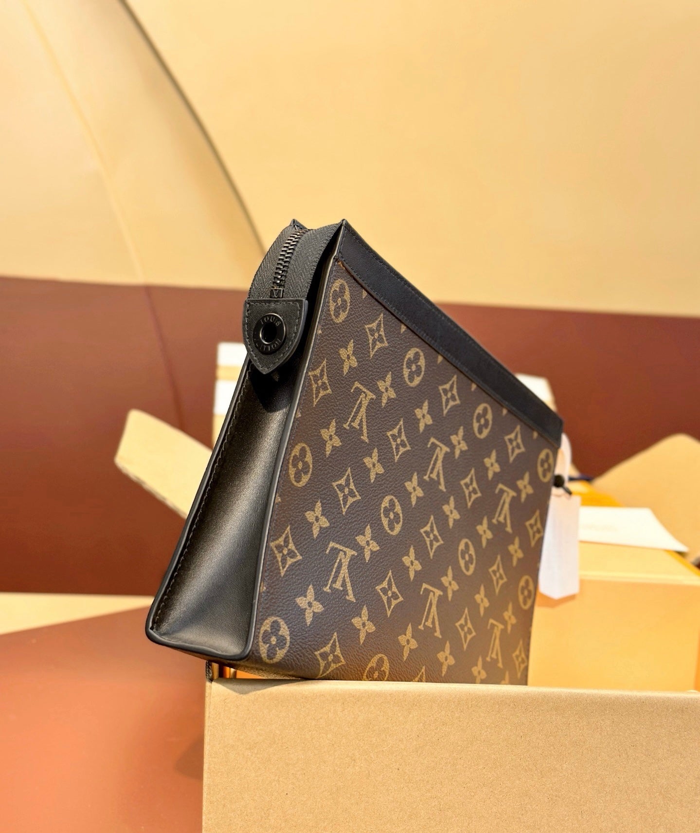 POCHETTE VOYAGE LOUIS VUITTON MARRON
