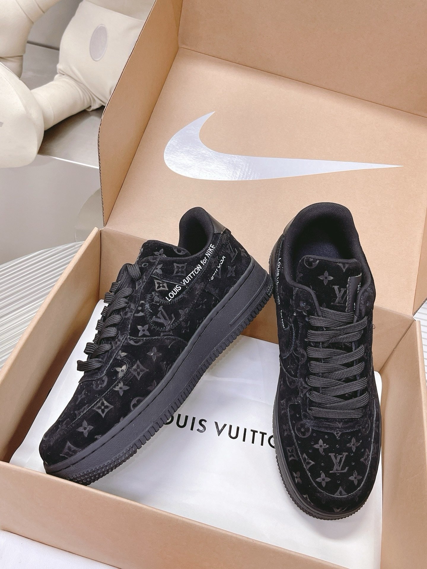 SNEAKERS AIR FORCE 1 X LOUIS VUITTON NOIR