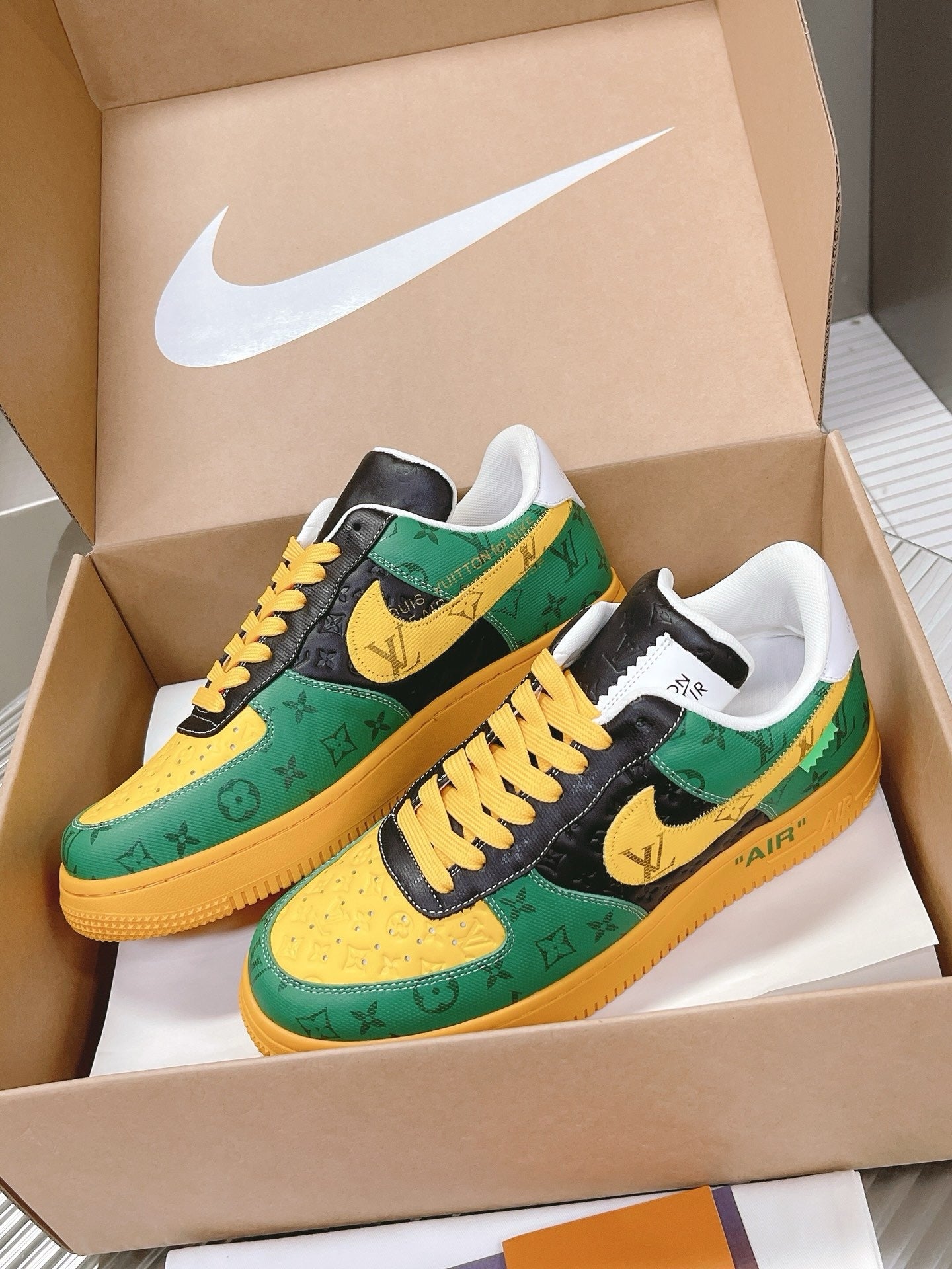 SNEAKERS AIR FORCE 1 X LOUIS VUITTON BRASIL