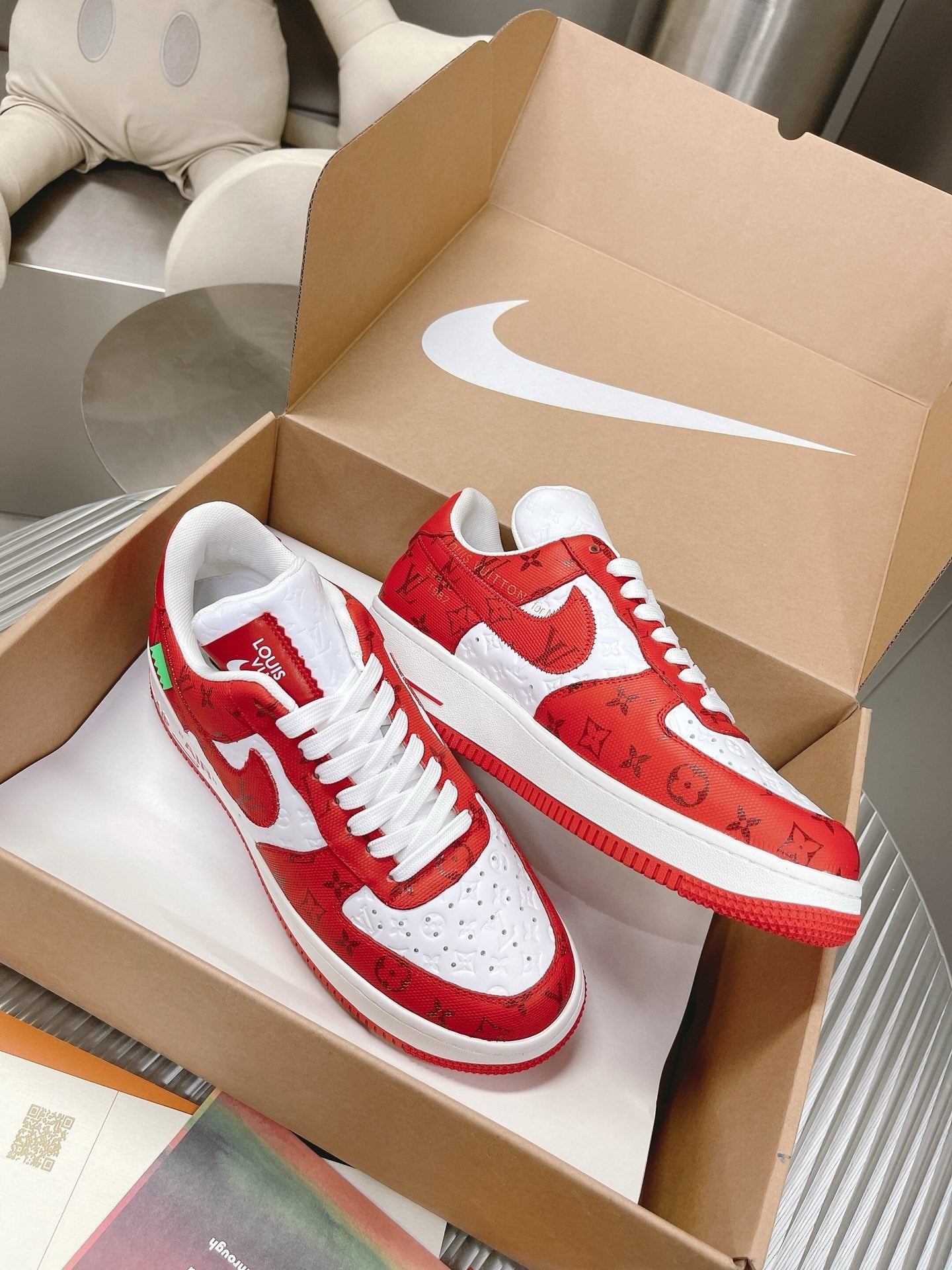 SNEAKERS AIR FORCE 1 X LOUIS VUITTON ROUGE